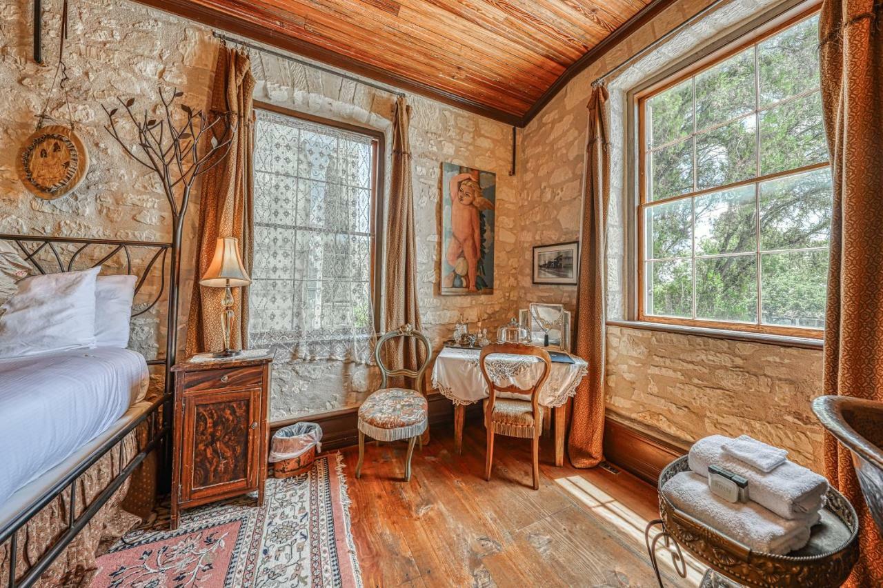 Eden's Gate Villa Fredericksburg Buitenkant foto